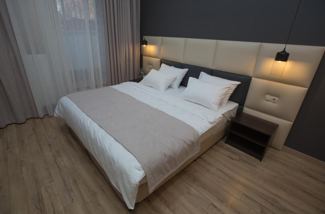 History Hotel Тбилиси Екстериор снимка